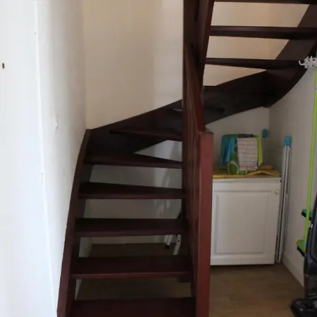 Duplex Avec Balcon, Ascenseur Et Parking à - Fr-1-482-59 *