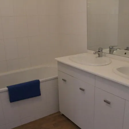 Appartement Duplex Avec Balcon, Ascenseur Et Parking à - Fr-1-482-59 Fort-Mahon-Plage